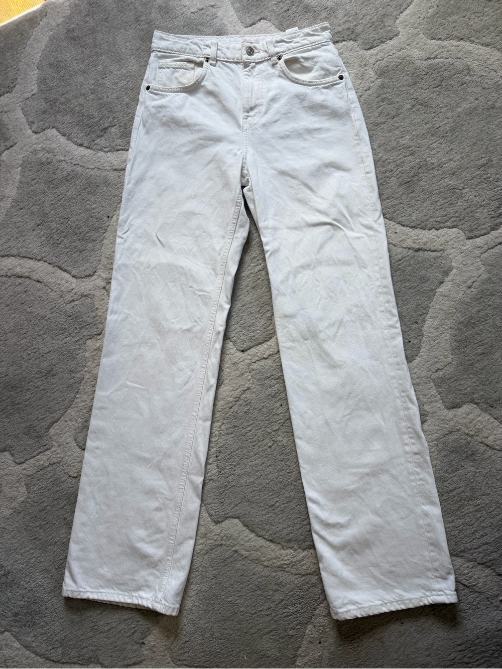 Zara white mid-rise wide leg jean